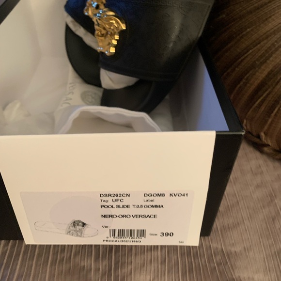 DESIGNER SHOES - Picture 8 of 14